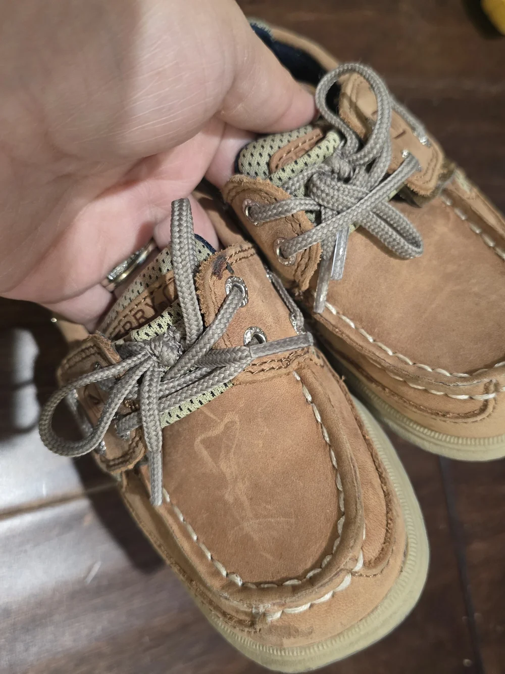 Men Accessories Subcategory Identification